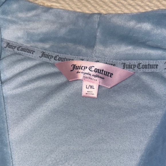 Juicy Couture Robe - Picture 2 of 5